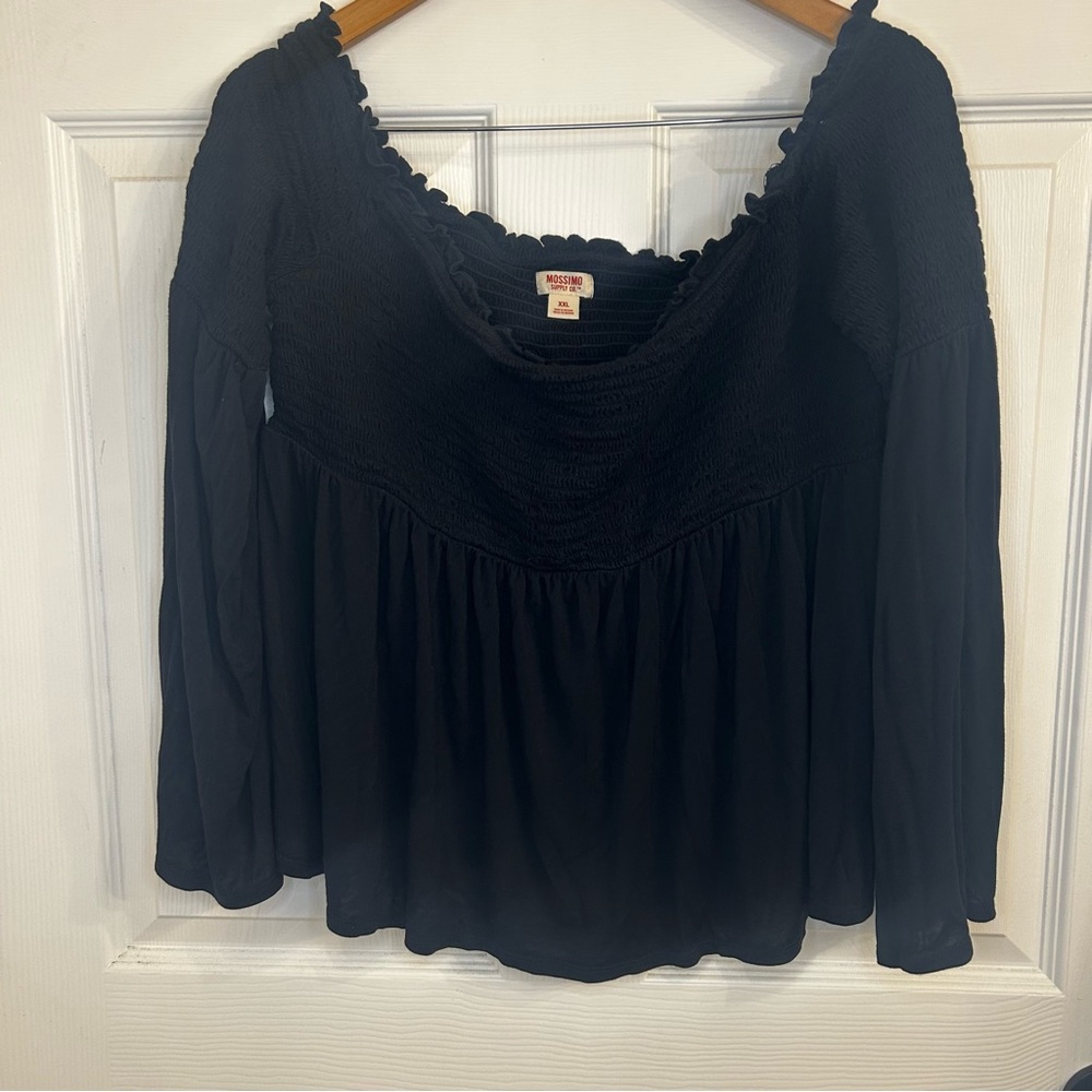 Mossimo Supply Co. Black Long Sleeve Top